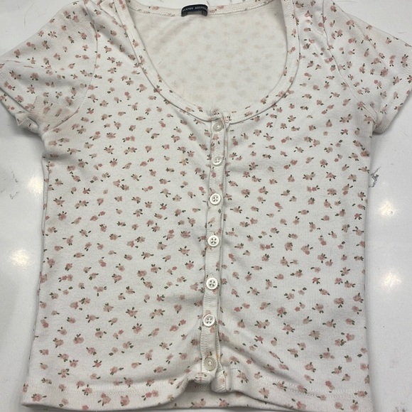 Brandy Melville Tops - Brandy Melville pink and white flower button up top.